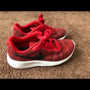 Kids Nike Tanjun Sneakers